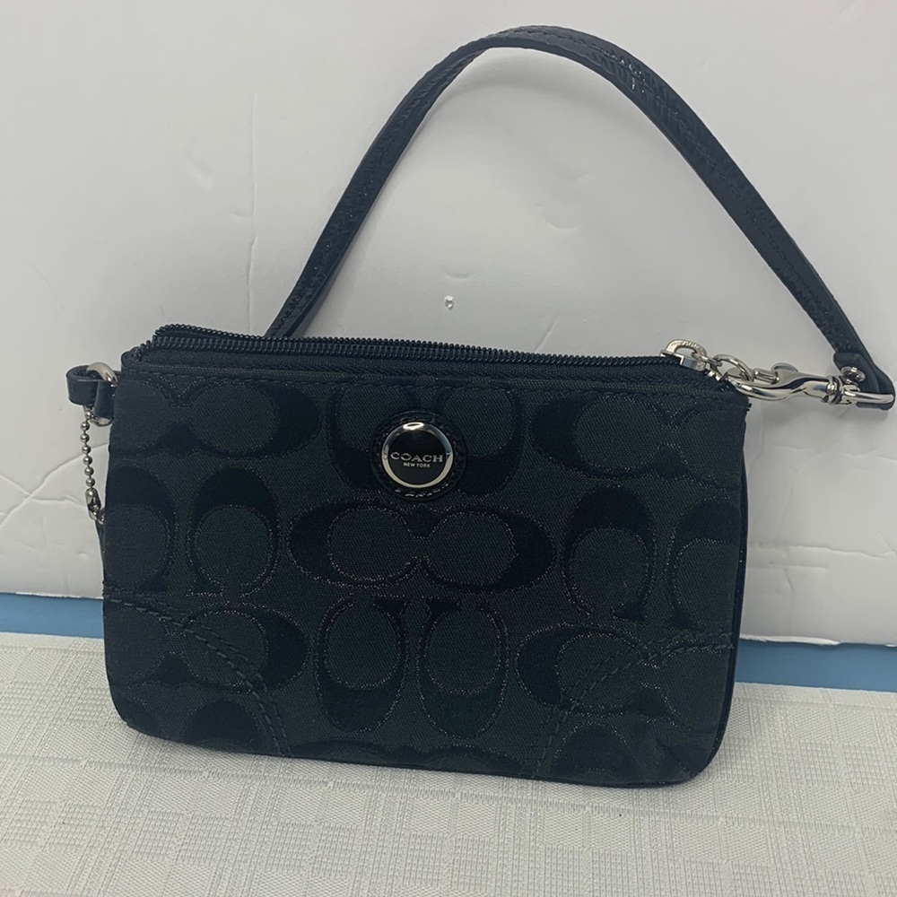Coach Park Signature Medium Black Fabric Wristlet